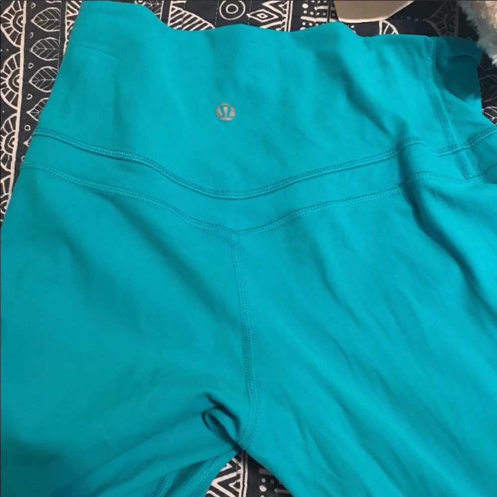 Original peacock Lululemon Align tights size 4
